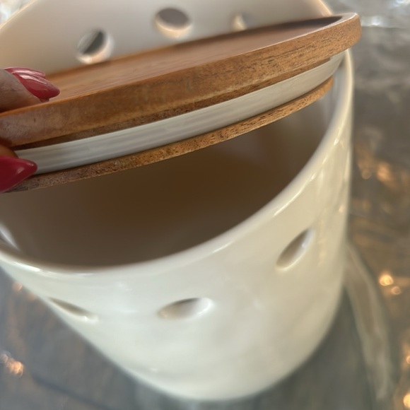 Onion Cellar  Holder by Rae Dunn - Picture 6 of 9